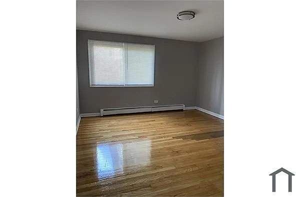 Building Photo - 3830 W 63rd St #13