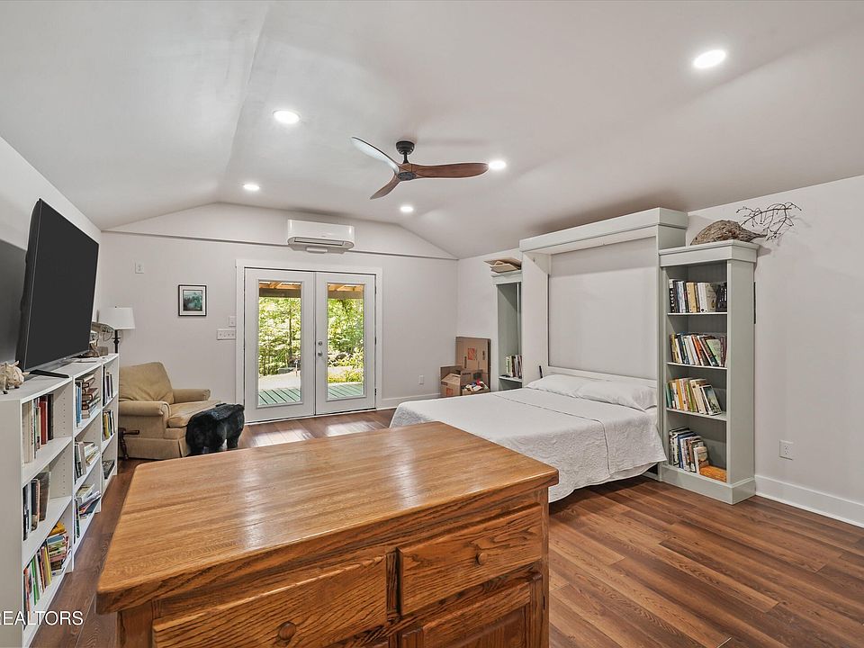 22nd image of 2122 Dove Ridge Ln