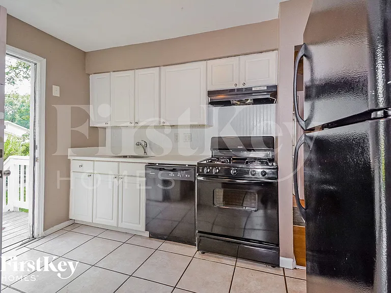 46 Grether Ave — Photo 5