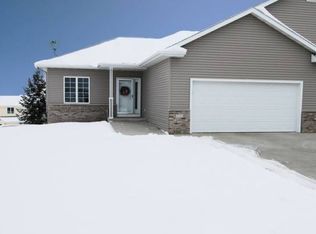 3231 James Ln NE, Rochester, MN 55906