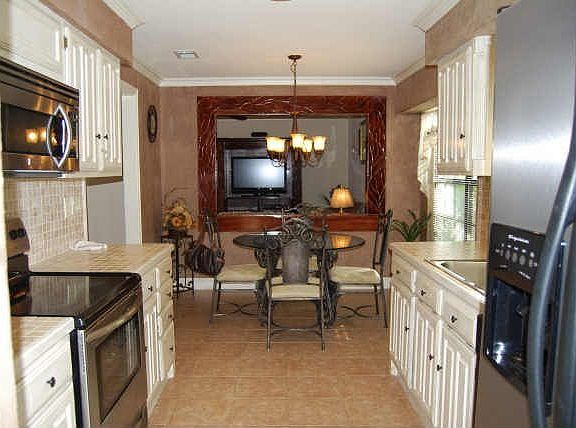 2nd image of 3609 Creststone Dr