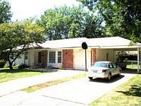 1st image of 300 NE Sharon Dr