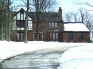 6575 Powner Farm Dr, Cincinnati, OH 45248