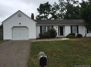 9 Lake Crystalbrook Dr, Little Egg Harbor, NJ