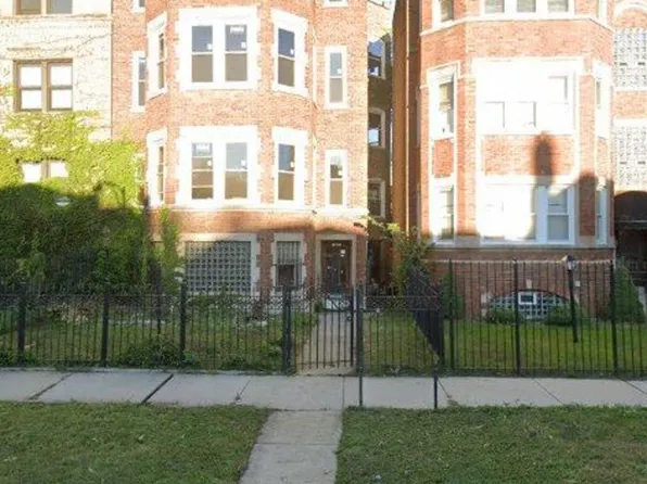 (undisclosed Address), Chicago, IL 60649