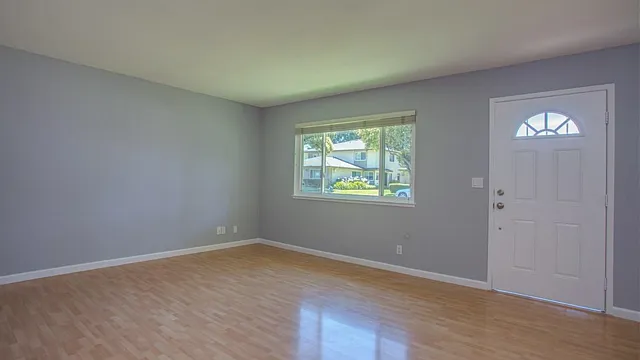 34848 Starling Dr — Photo 5