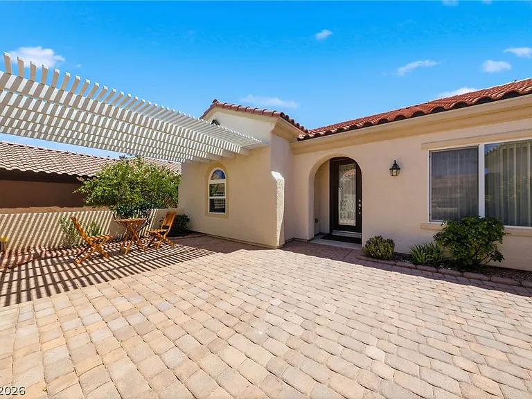 2148 Shadow Canyon Dr — Photo 37