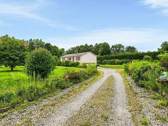 3rd image of 66 Reservoir Road
