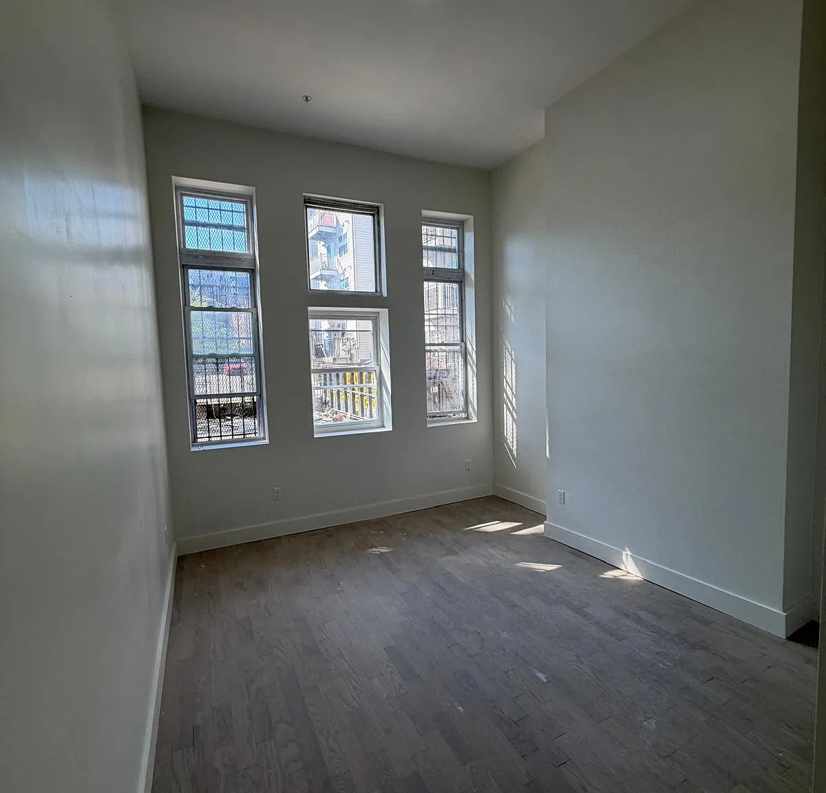 2 bed, $2,200 — Photo 3