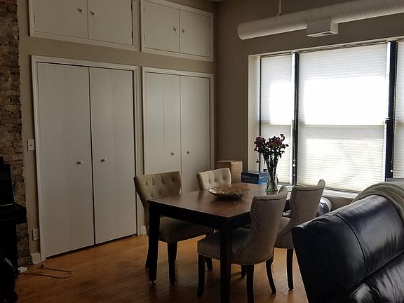 4th image of 623 N Oakley Blvd #2