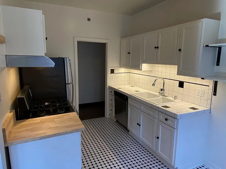 Eat in Kitchen