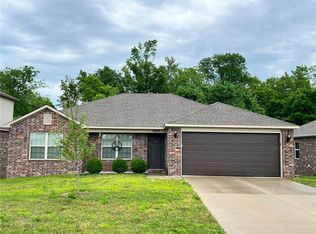 6607 Chestnut Hill Rd, Bentonville, AR 72713