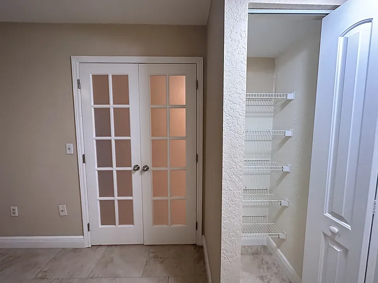 2811 N Oakland Forest Dr #209 — Photo 16