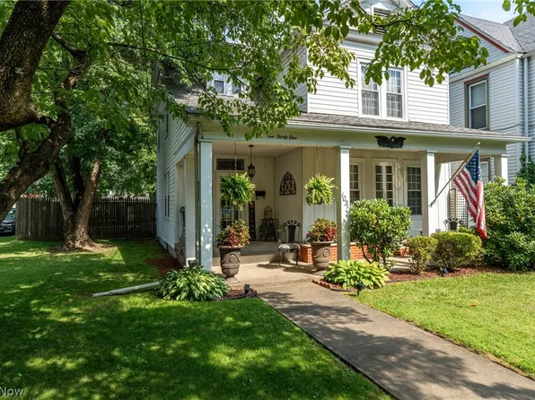 1031 Juliana St, Parkersburg, WV 26101