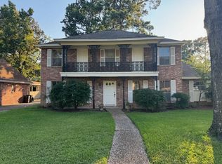 17403 Rolling Creek Dr, Houston, TX 77090