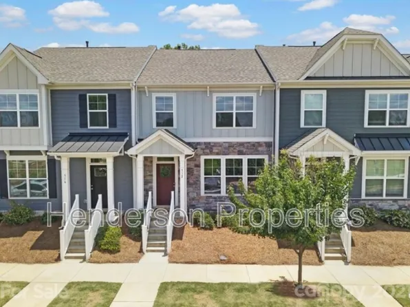 512 Laurel Walk Ln, Belmont, NC 28012