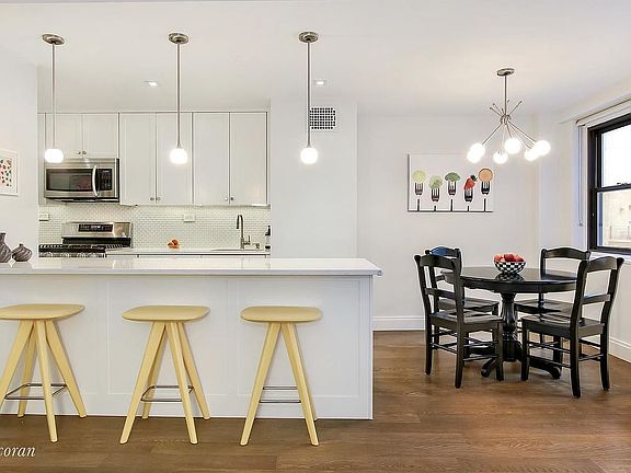 3rd image of 176 E 77th St #6AL