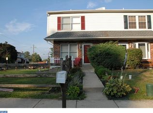 240 Summit Ave, Glenolden, PA 19036