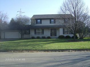 2299 Christopher Dr, Galesburg, IL 61401