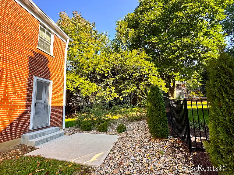 1301 Herlin Pl #2 — Photo 16