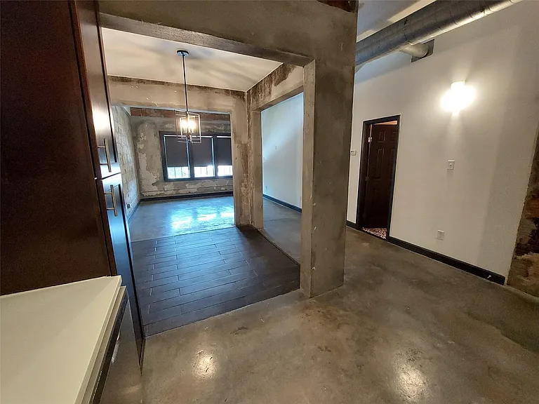 6819 Avenue C — Photo 7