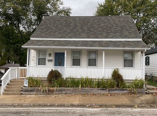 211 Flower St, Waterloo, IL 62298