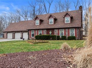 4637 Village Dr, Anderson, IN 46012