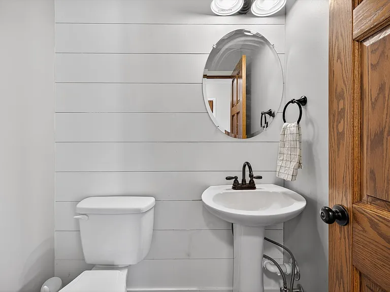 3326 S Forrester St — Photo 15