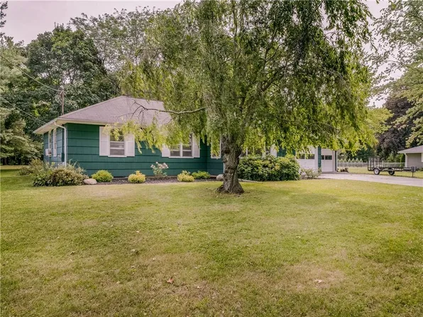 59 Post Ave, Hilton, NY 14468