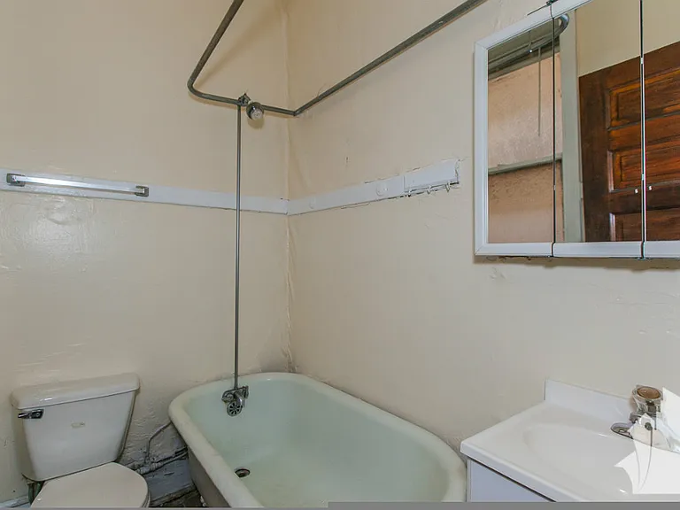 3635 N Paulina St #2 — Photo 11