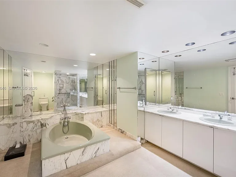 2200 S Ocean Ln #808 — Photo 11
