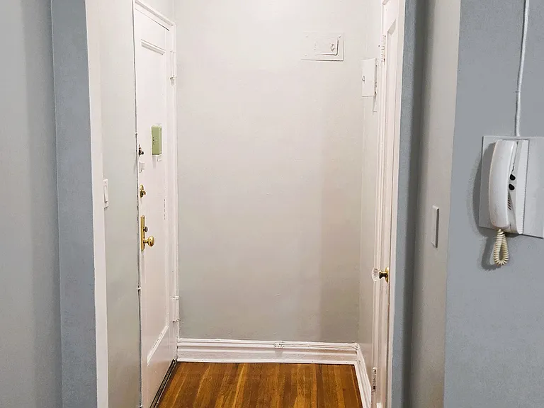 6141 Saunders St #B25 — Photo 11