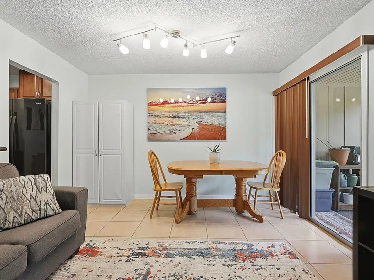 140 Orchid Woods Ct #1-13B — Photo 11