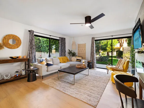 200 E Racquet Club Rd Unit 63, Palm Springs, CA 92262