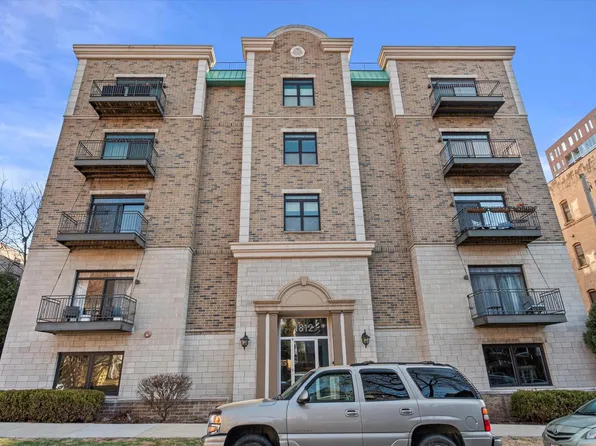 1812 East Lafayette PLACE #508, Milwaukee, WI 53202