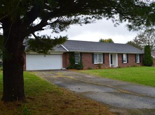 632 Longview Rd, Danville, KY 40422
