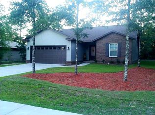 402 Hunters Ridge Rd, Defuniak Springs, FL 32433