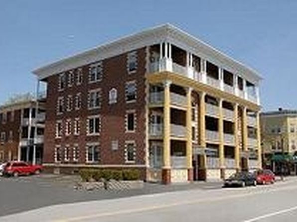 610 Union St APT 401