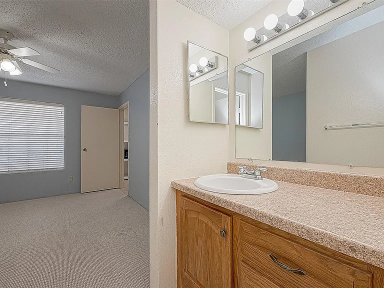 2750 Holly Hall St #1707 — Photo 15
