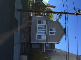 11 Myrtle Ave, Newark, NJ 07107