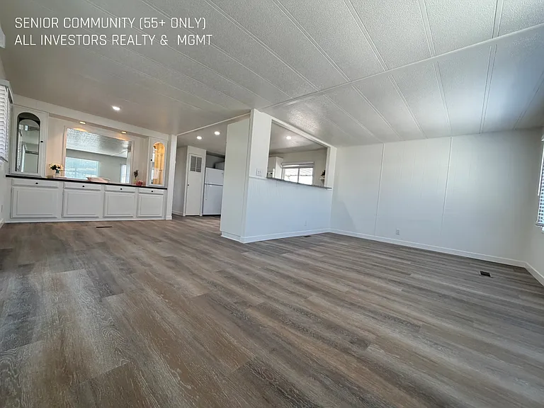 200 N El Camino Real #289 — Photo 7