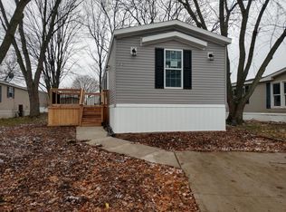 512 Eckschtay St, Novi, MI 48374