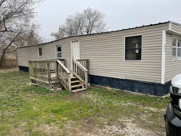 315 W Pine St, Phillipsburg, MO 65722