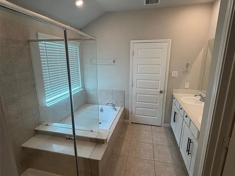 3115 Tanner Dell Ct — Photo 16