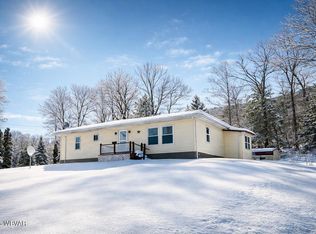 1288 Youngdale Rd, Lock Haven, PA 17745