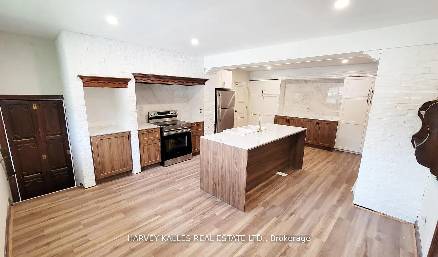 4 bed, $4,300 — Photo 3