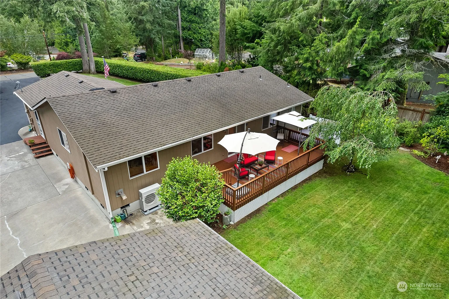 150 E Aycliffe Drive photo 1