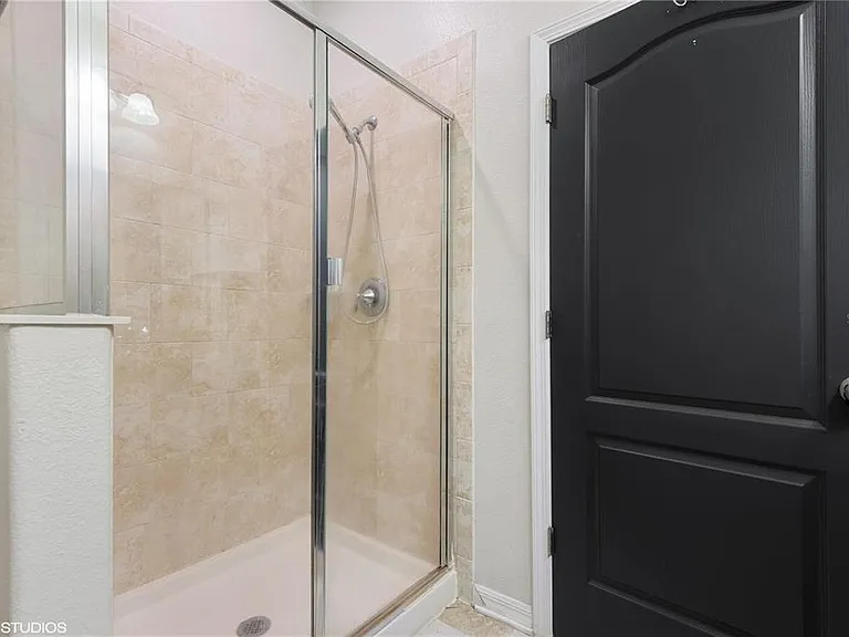 6814 Habitat Dr — Photo 16