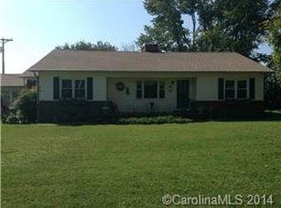 1837 Ratchford Dr, Dallas, NC 28034