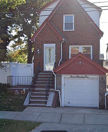 5th image of 701 Targee St